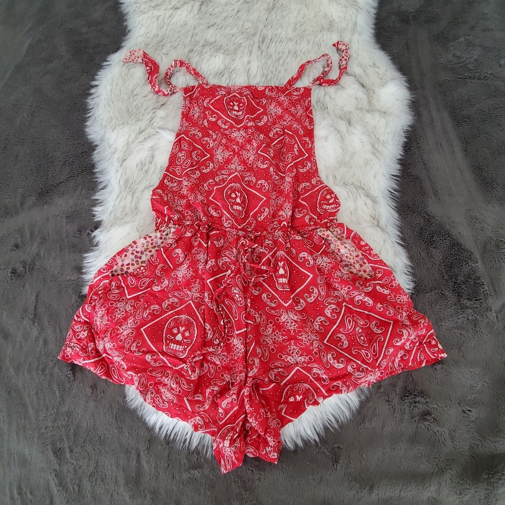 Red Racerback 5 pocket Romper Skull S